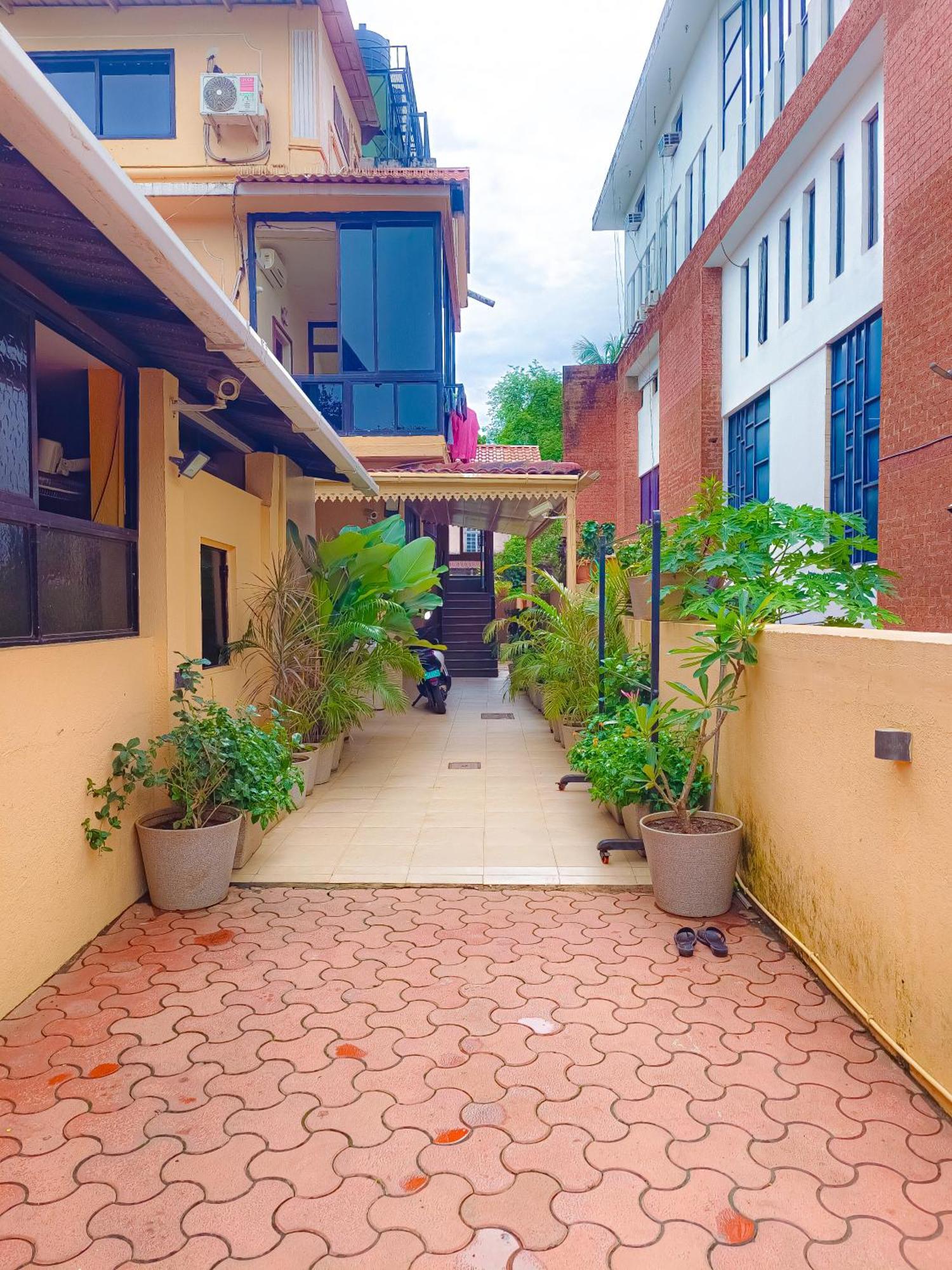 Shradha Luxury Room Calangute Luaran gambar